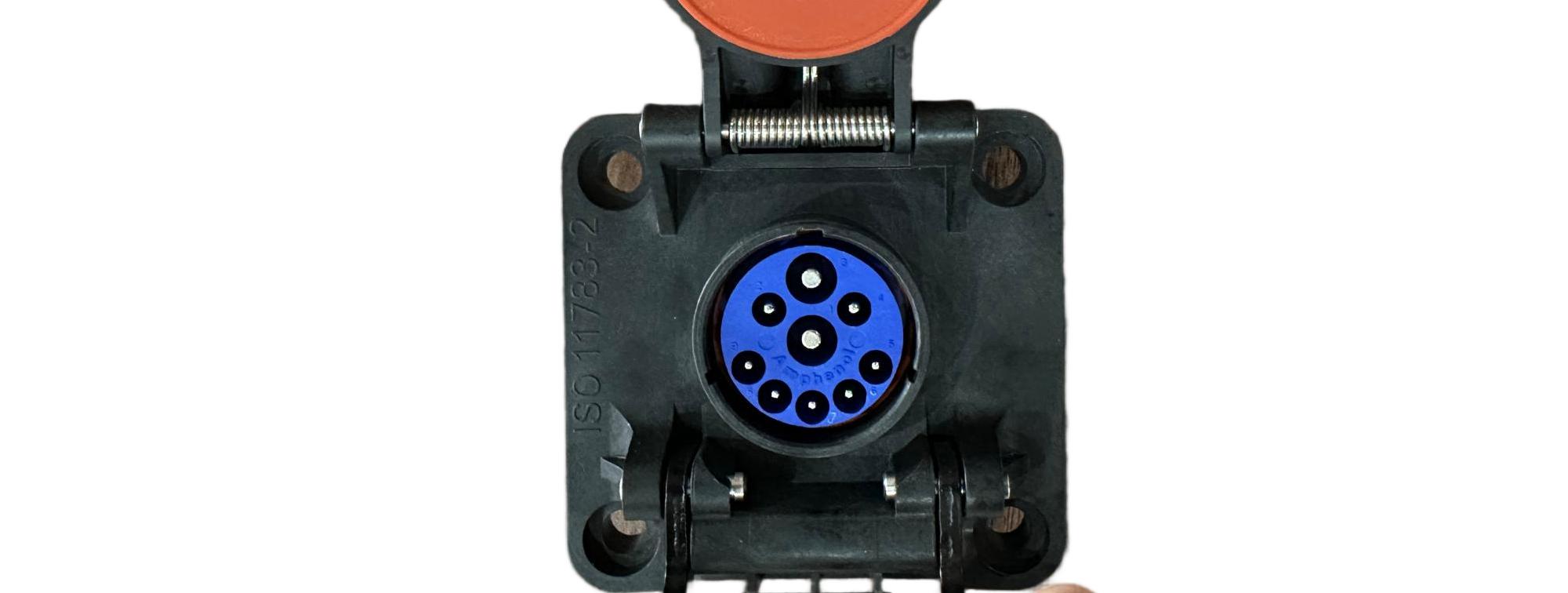 ISOBUS REFITING -KABEL UND BASIC ISOBUS -Gerätekabel